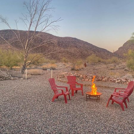 Desert Getaway - Centrally Located, Trail Access Steps Away! Lake Havasu City Eksteriør billede