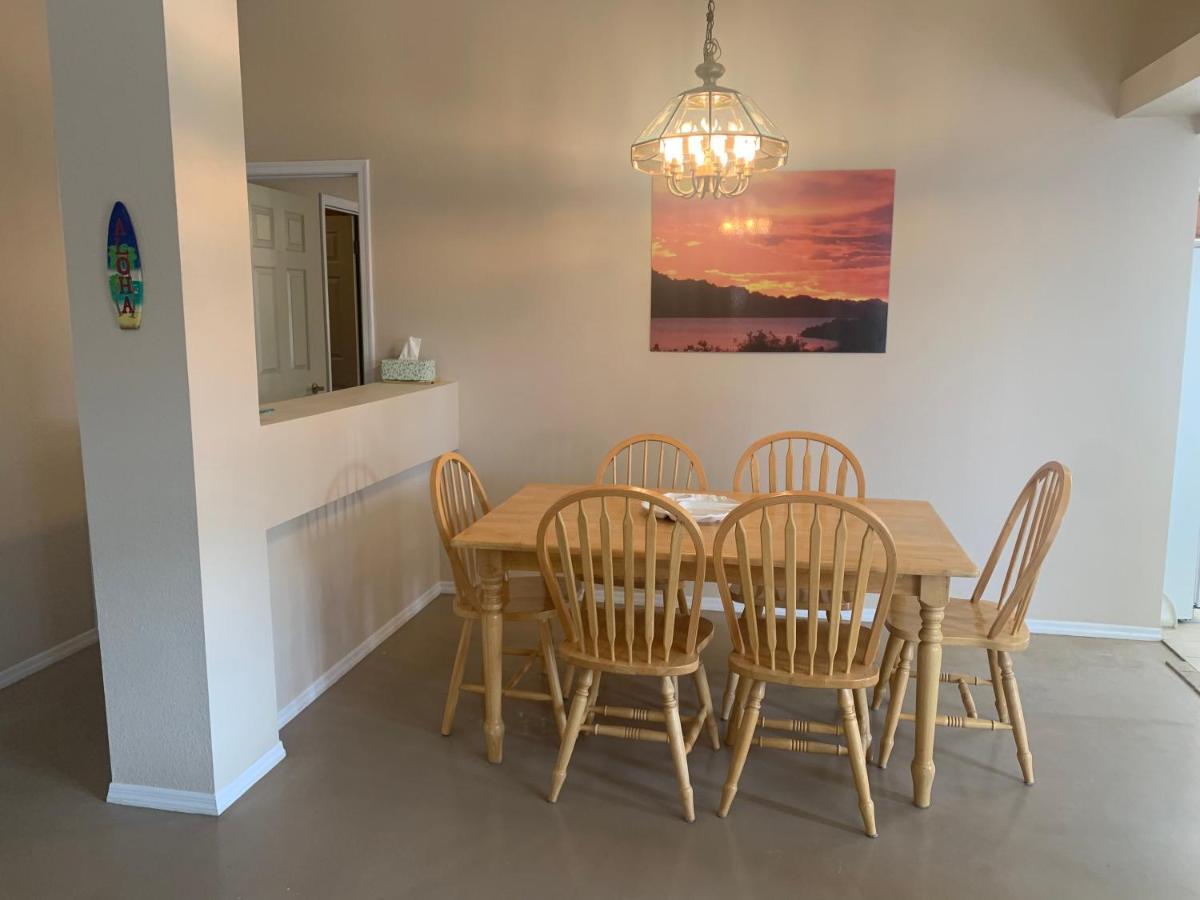 Desert Getaway - Centrally Located, Trail Access Steps Away! Lake Havasu City Eksteriør billede