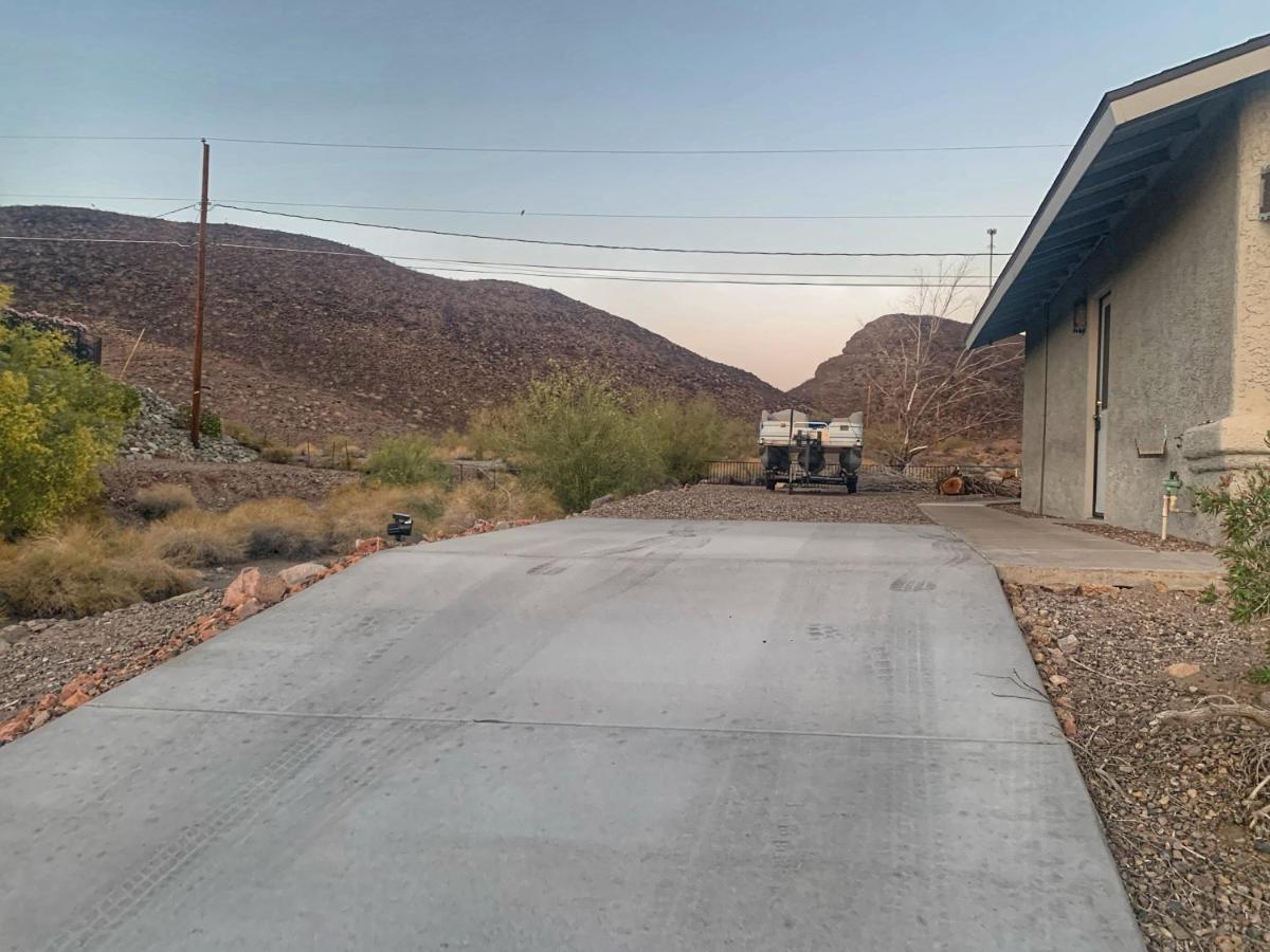 Desert Getaway - Centrally Located, Trail Access Steps Away! Lake Havasu City Eksteriør billede